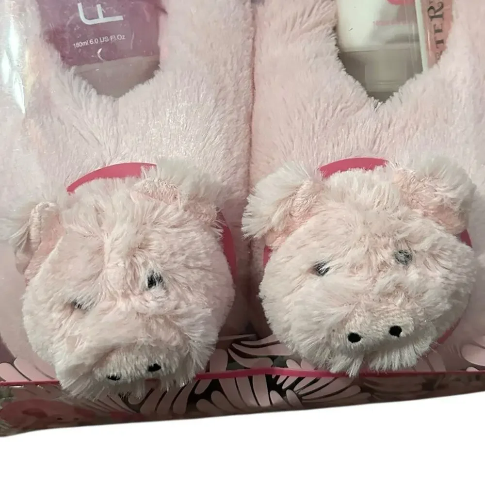 Spa Sisters NWT Foot Scrub & Butter Piggy Pig Slippers Foot Care Set